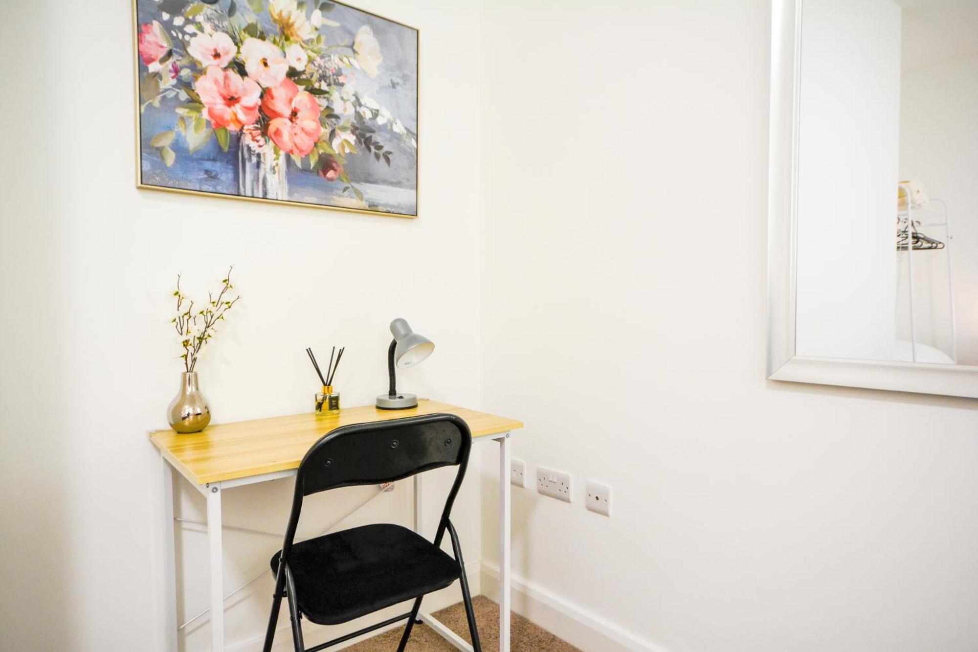 Stylish Suite With Free Parking Manchester Zewnętrze zdjęcie